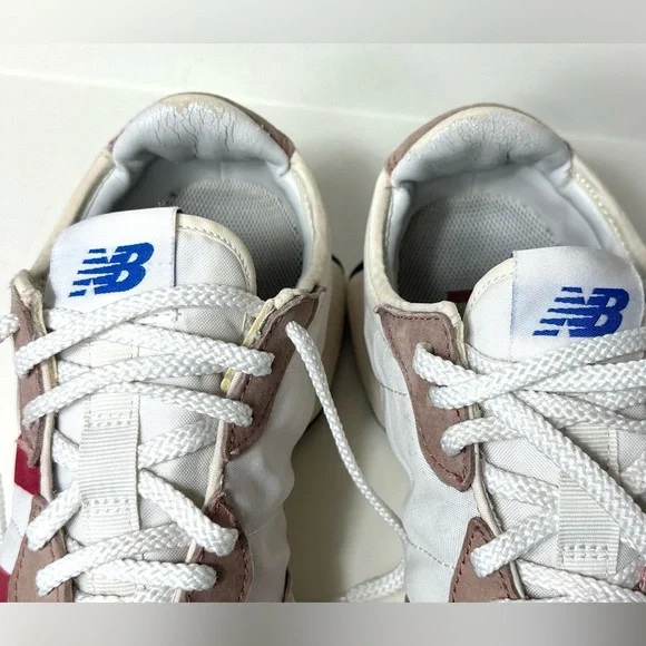 New Balance 327, in a white, pink, and red colorway size 7.5 - Picture 9 of 14